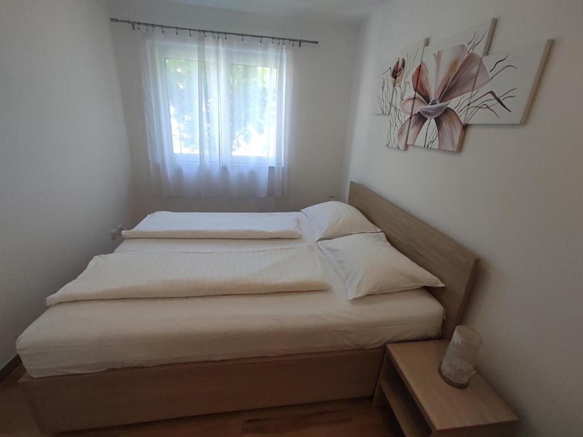 Iris Apartment 米利尼 外观 照片