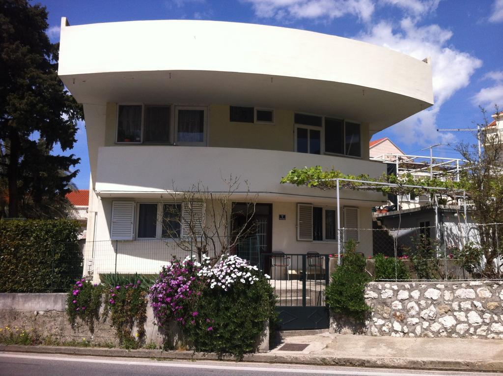 Iris Apartment 米利尼 客房 照片